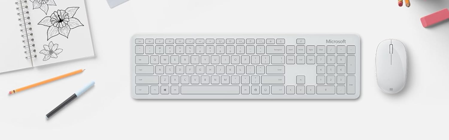 Microsoft Bluetooth Desktop Keyboard and Mouse – Wireless Bluetooth Keyboard & Mouse Combo – French Canadian QWERTY – White
