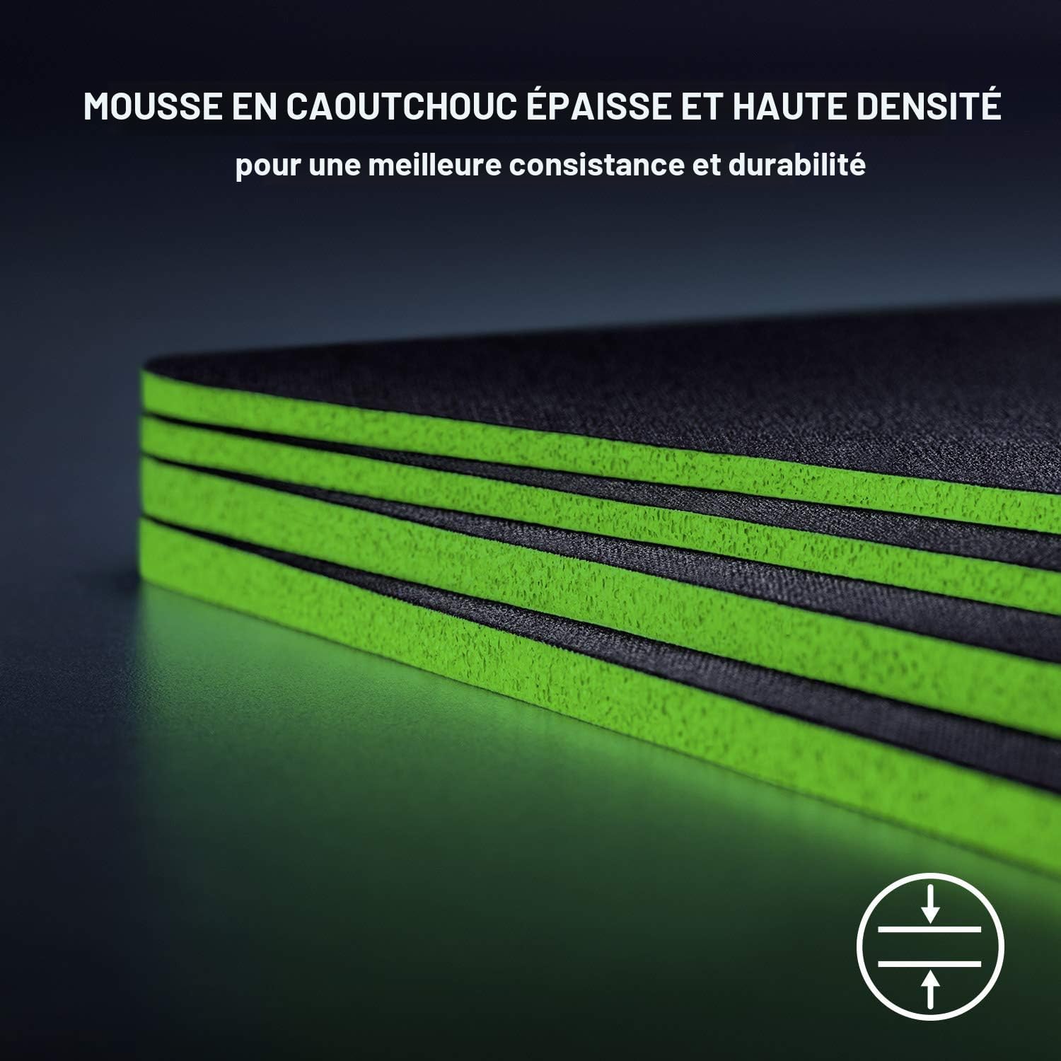 Razer Gigantus V2 Large Gaming Mouse Pad – Micro-Textured Cloth Surface – 450 × 400 mm