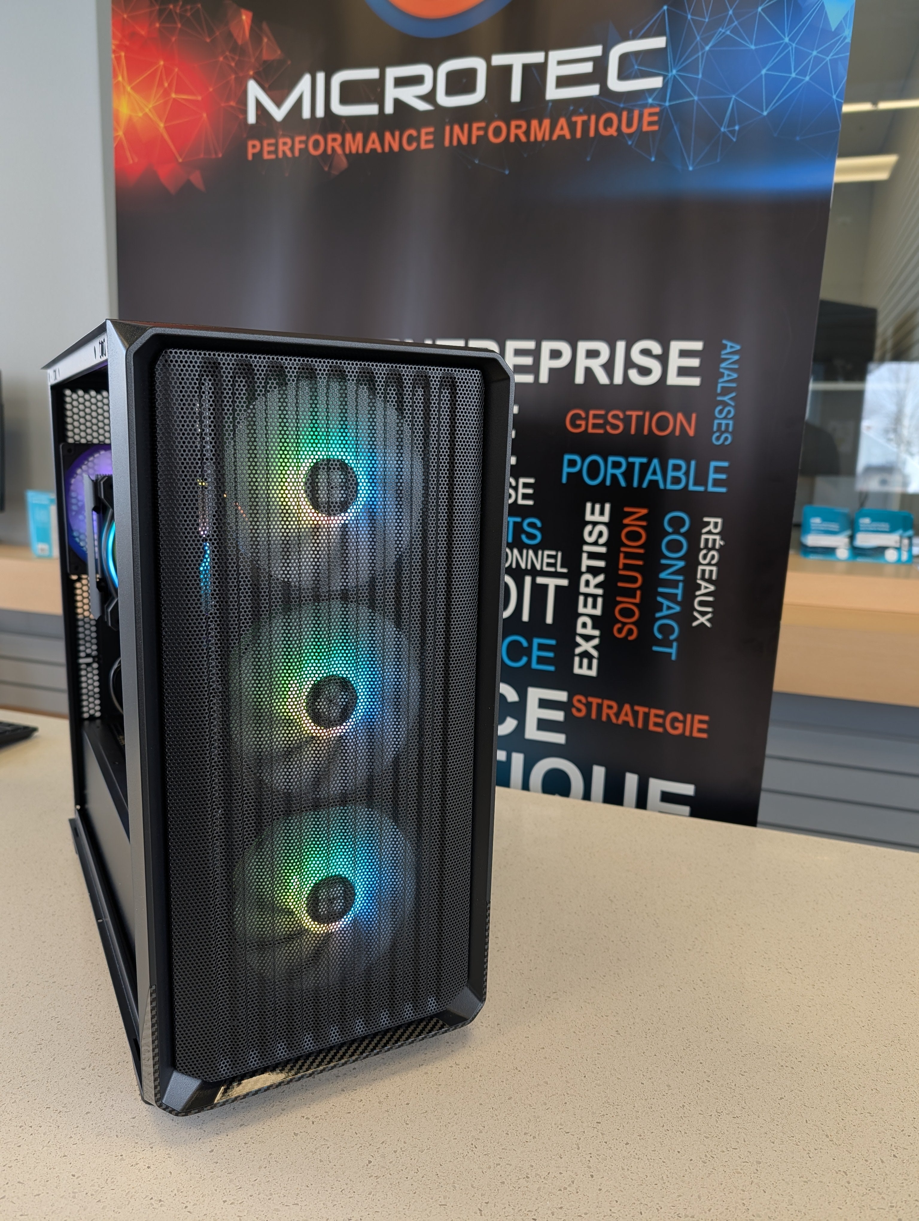 Custom Gaming PC - Intel Core i5 14600KF | RTX 4060, 32GB, 1TB, Air Tower cooling