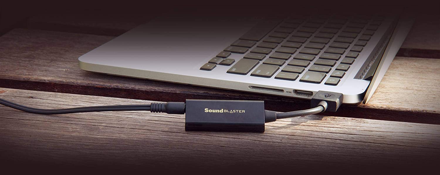 Creative Labs Sound Blaster Jouez ! 3 Adaptateur audio USB externe pour Windows et Mac. Plug and Play (aucun pilote requis). Mise à niveau vers la lecture 24 bits 96 kHz